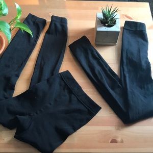 ❤️Leg Up - NWOT fleece lined leggings- one pair